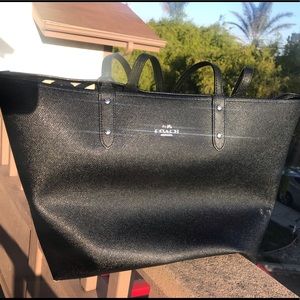 Coach reversible city tote with pouch